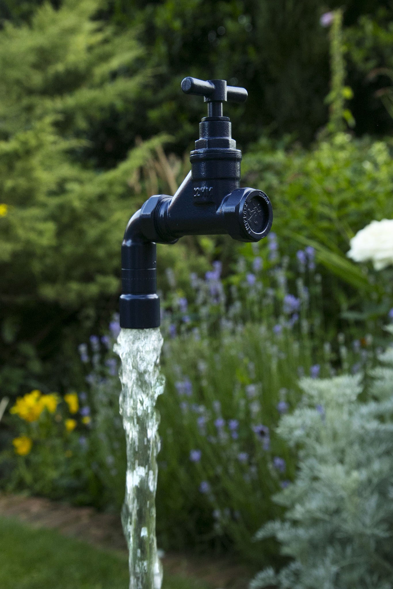 22mm Floating Tap Water Feature Including Pump (container not included)